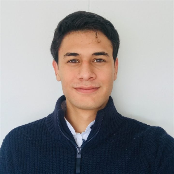 Alejandro Dorado, portrait